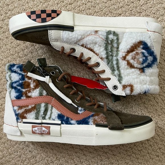 Vans Sk8-Hi Reissue Cap Sherpa - Picture 1 of 5
